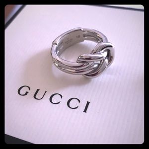 💕 Authentic Gucci S. Silver ring